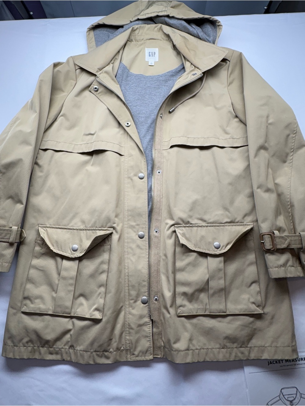 GAP Women’s Khaki Hooded Field/ Rain Jacket